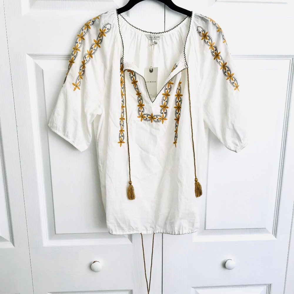 NEW! Lucky Brand / Off white, yellow & gray blouse